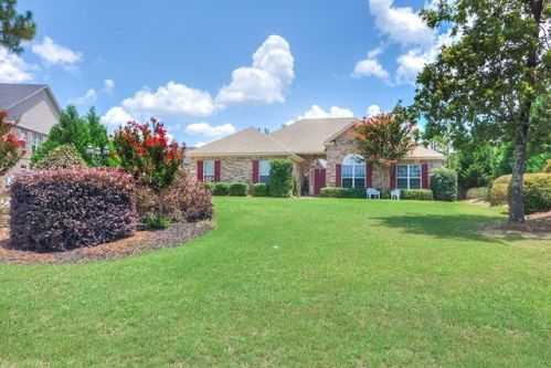 722 Wickham Dr, Graniteville, SC 29829-3954