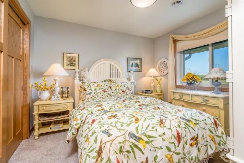 648 Kreekview Dr, East Farmington WI  54020-5860 exterior