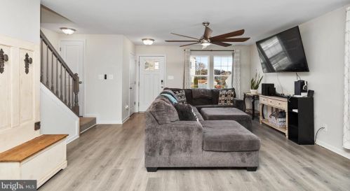 50 Bluegrass Way, York Haven PA  17370 exterior