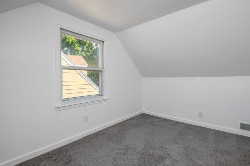 1341 107, Milwaukee WI 53225-3930 exterior