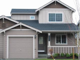 410 Holland Ave, Bellingham WA  98226-2203 exterior