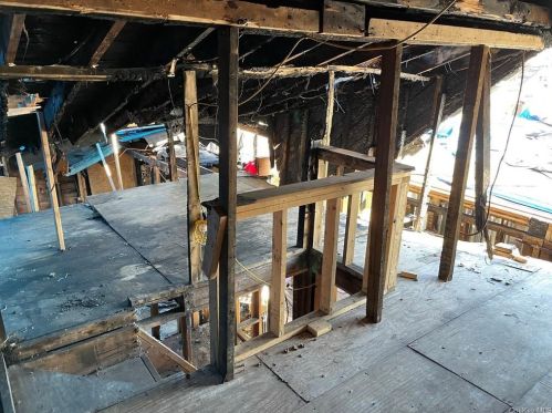 139 Kingsbridge Rd, Mount Vernon NY  10550-4929 exterior