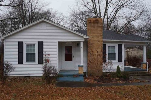 211 Irvan St, Murray, KY 42071-2311