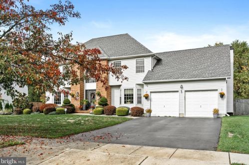 75 Joni Ave, Trenton, NJ 08690-3632