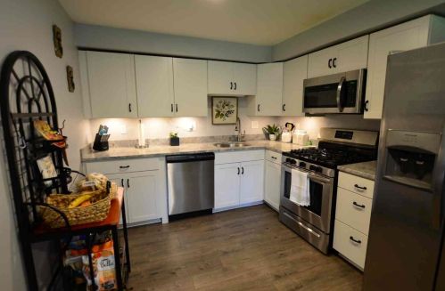 238 Stonebridge Dr, Nashua NH  03063-5014 exterior
