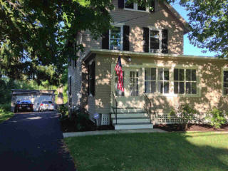 32 New Paltz Rd, Highland, NY 12528-1015