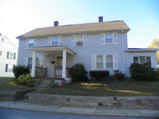 8 Whitman St, Smithfield RI  02917-3814 exterior