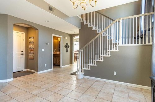 1940 Morning Glory Dr, Hollister CA  95023-7622 exterior