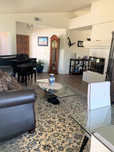 42097 Humber Dr, Temecula CA  92591-3806 exterior