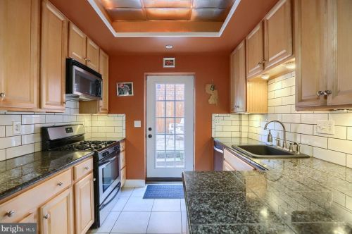 429 Boas St, Harrisburg PA 17103-1604 exterior