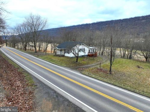 1505 Cumberland Rd, Three Churches WV  26757-6971 exterior
