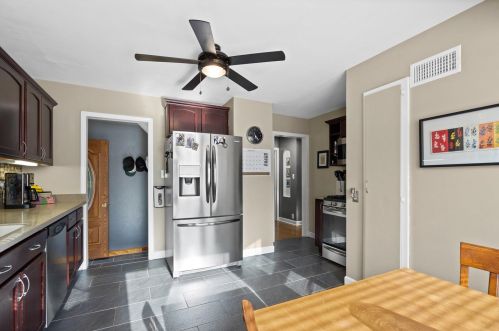 2403 81, Milwaukee WI 53213-1012 exterior