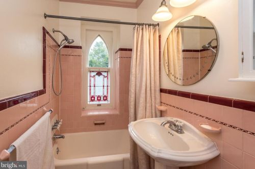 420 Highland Ave, Prospectville PA  19002-5813 exterior