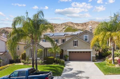 28531 Redwood Canyon Pl, Santa Clarita CA  91390-5723 exterior