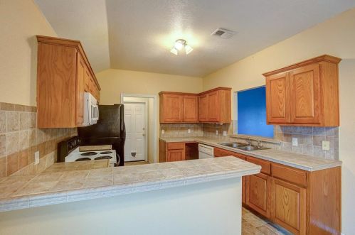 1716 Fred St, Greenville TX  75401-2374 exterior