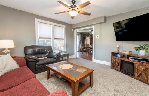 313 Laflin Ave, Waukesha WI  53186-6227 exterior