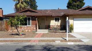 664 Sierra Ave, Fresno, CA 93704-1051