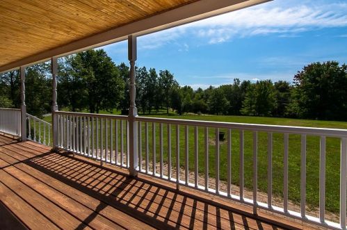 56 Bryant Rd, Belmont NH  03220-3626 exterior