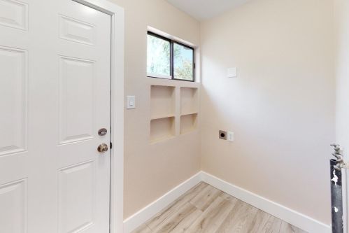 16 Midway Dr, Oroville CA  95966-3656 exterior