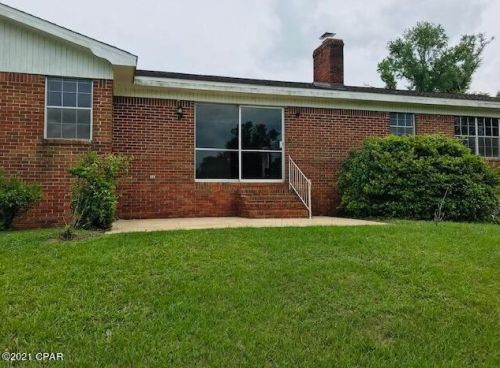 5224 Blue Springs Rd, Marianna, FL 32446-6429