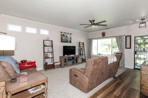 3387 Four Seasons Dr, Turlock CA  95382-9713 exterior