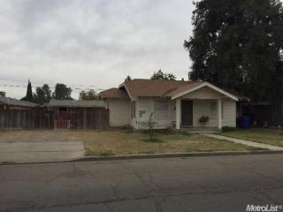 581 Angelus St, Turlock CA  95380-5622 exterior