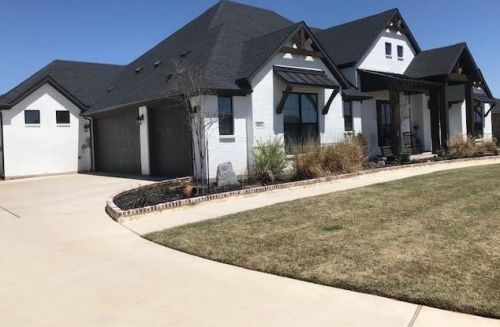 1031 Poppie Ln, Midlothian TX  76065-6054 exterior