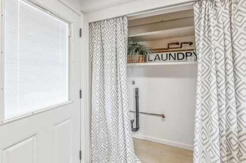 6350 San Rolando Cir, Buena Park CA  90620-3637 exterior