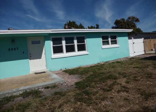 5087 Cheryl Ln, West Palm Beach, FL 33415-2728