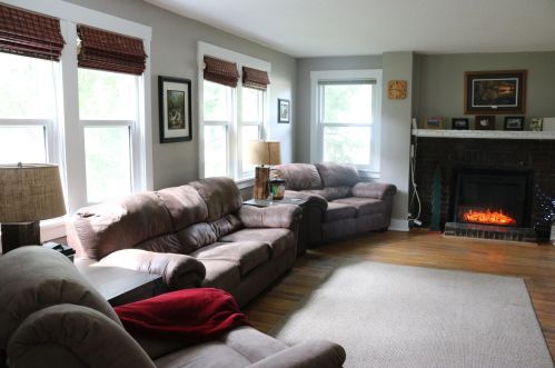 146 4th Ave, Cedar Mills, MN 55350-1669