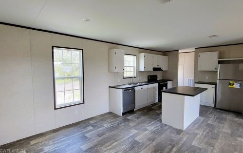 8816 Hampshire Ave, Arcadia FL 34269-3409 exterior