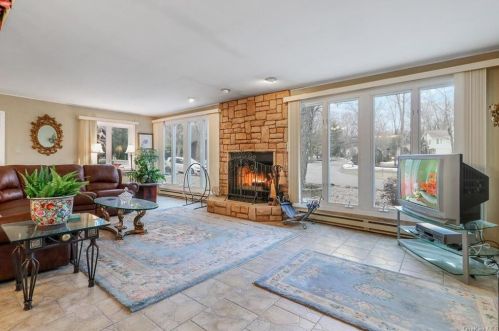 36 Nottingham Gate Rd, Rock Hill NY  12775-6505 exterior