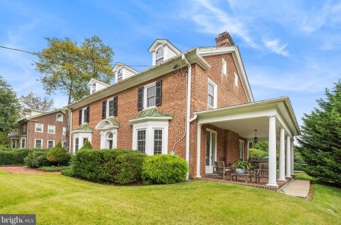 104 Quaker Ln, Ithan, PA 19085-1324