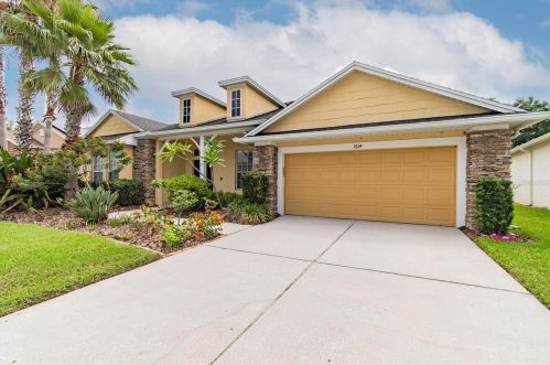 7614 Whispering Wind Dr, Land O Lakes, FL 34637-7833