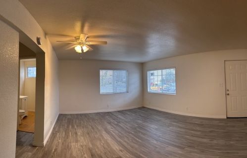 1712 Cherry Ave, Long Beach CA  90806-5821 exterior