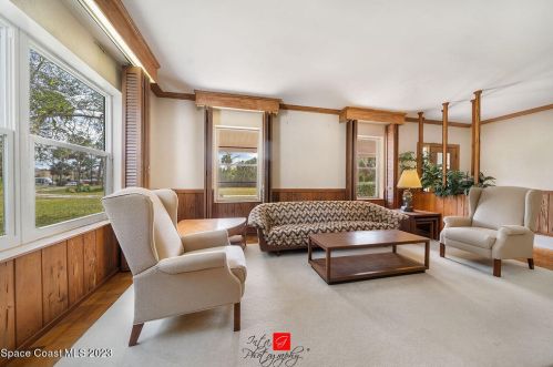 5240 20th St, Vero Beach FL  32966-2222 exterior