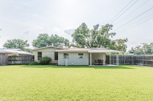 4504 Vance Rd, Fort Worth TX  76180-8160 exterior