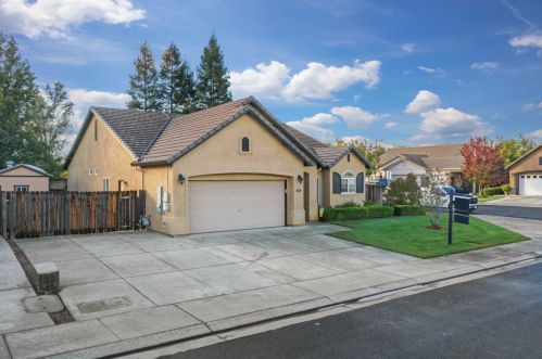 5455 Giovanni Ct, Linden, CA 95236-9309