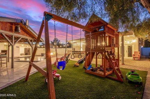 15268 52nd Dr, Glendale AZ  85306-4309 exterior
