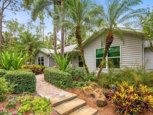 3430 27th Ave, Naples FL  34117-7138 exterior