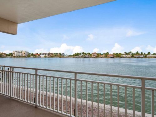 1200 Edington Pl, Marco Island, FL 34145-2011