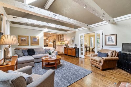 503 Buttermilk Ln, Bradfordwoods, PA 15015-1232