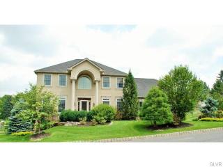 202 Lewis Cir, Easton, PA 18045-7485