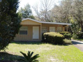 5158 Louise Pt, Homosassa, FL 34446-2240