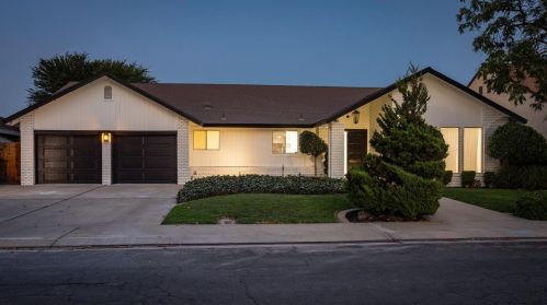 3836 Marigold Ln, Modesto CA  95356-1312 exterior