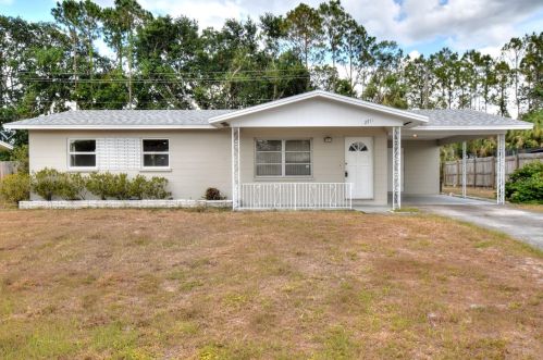 2711 Kathryn Ave, Lakeland, FL 33805-2229