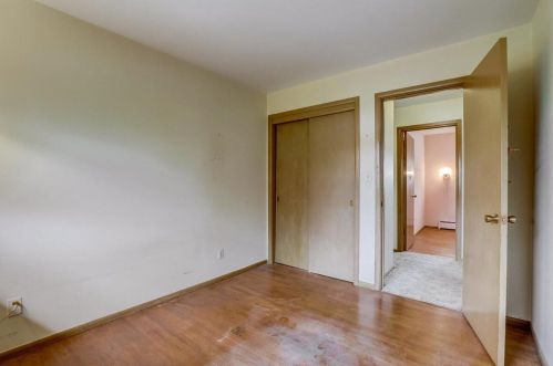 11315 Glenbrook Ln, Thiensville WI  53092-3113 exterior