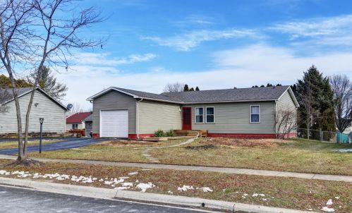 4170 Demorest Rd, Darbydale, OH 43123-9549