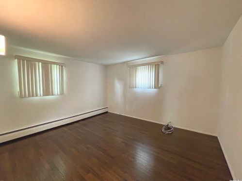 338 Wicks Ave, Babylon NY  11703-1511 exterior