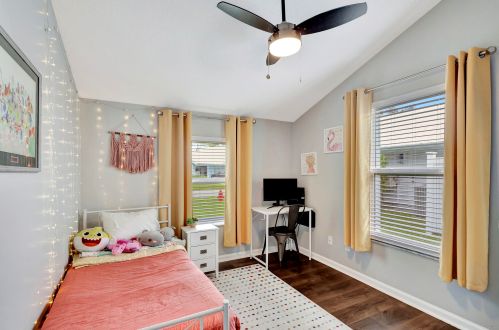 10440 Jupiter Narrows Dr, Hobe Sound FL 33455-3254 exterior